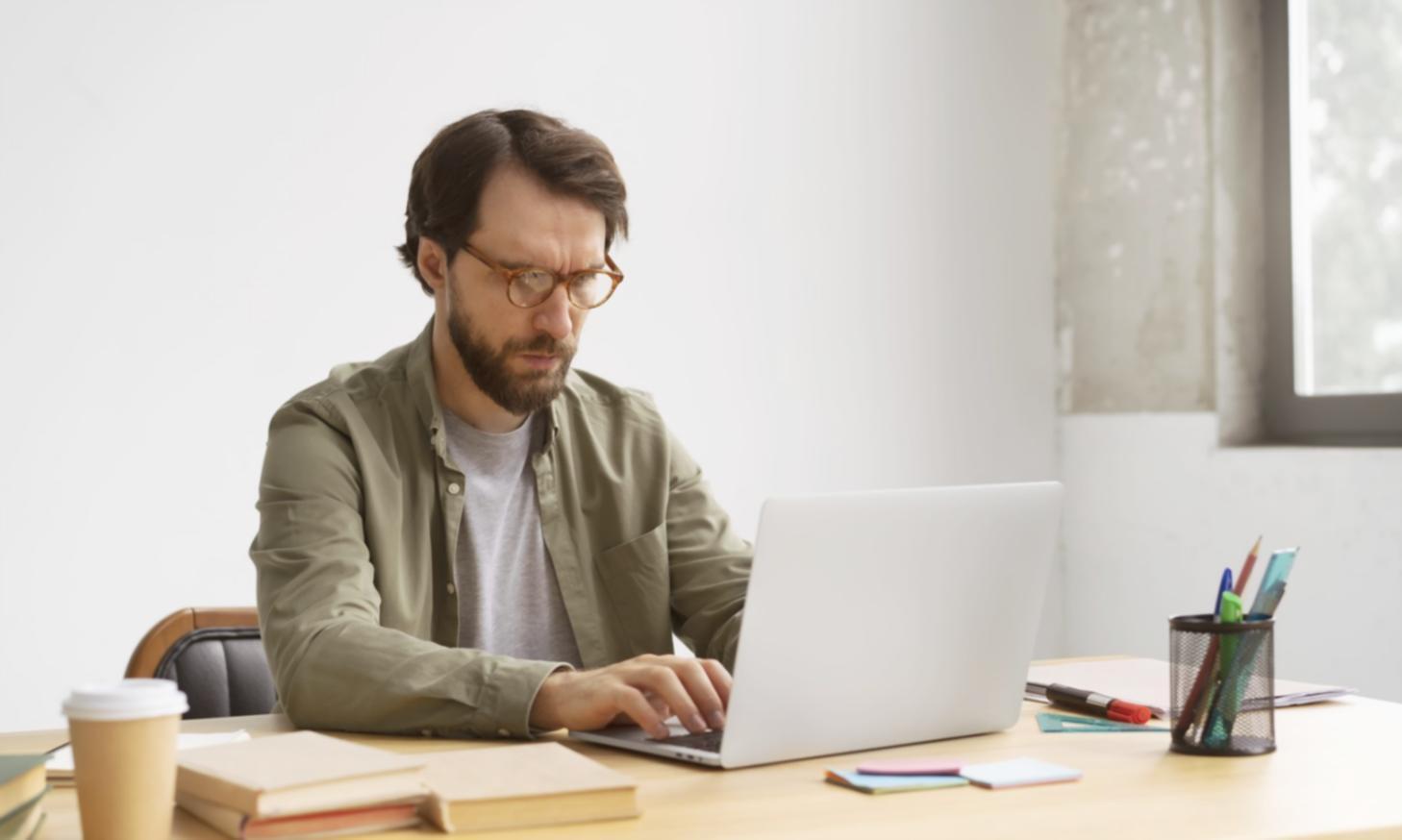 Interface de quiz interactif avec retours instantanés